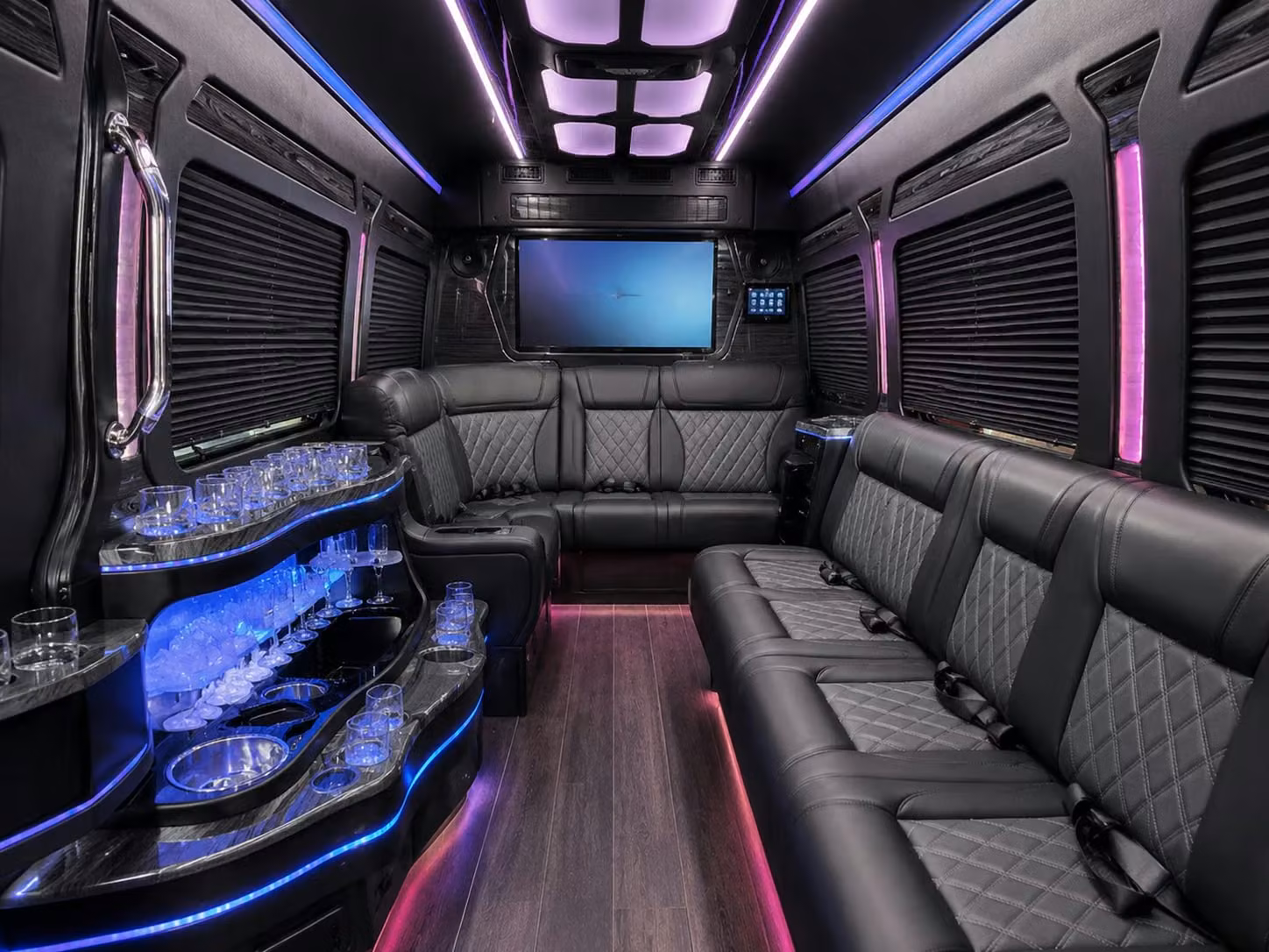 bus rental options for jupiter trips