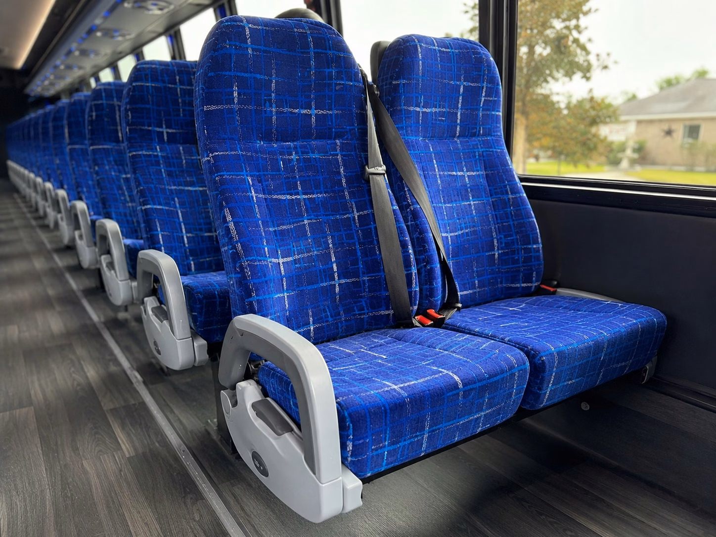 charter bus rentals for jupiter weddings