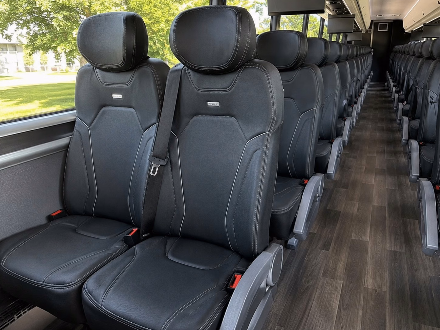 does the day of the week change what a bus costs in jupiter florida