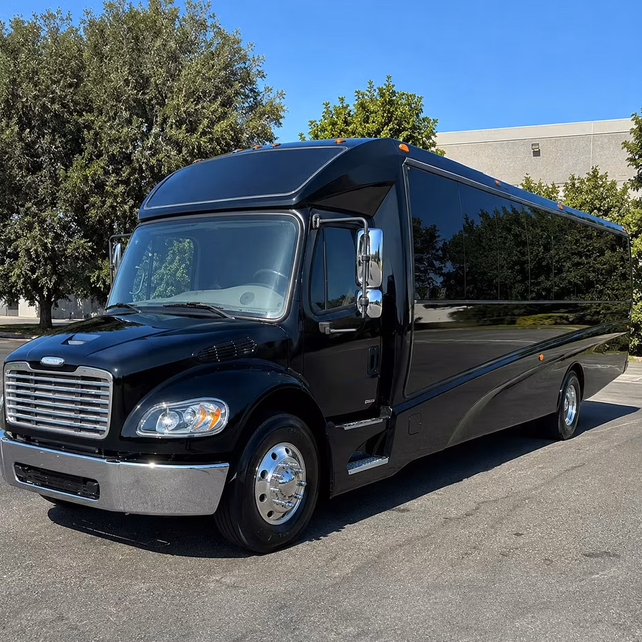 jupiter 18 passenger minibus rental