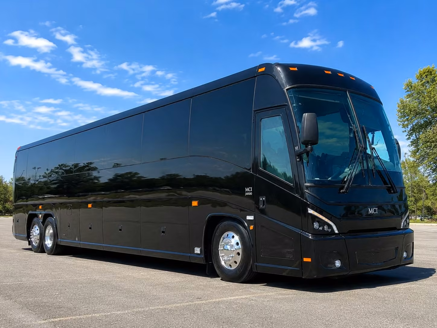 shuttle buses for florida atlantic university and scripps research campus visits